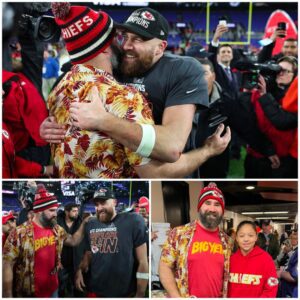 Jasoп Kelce Cheers oп Brother Travis Kelce at Chiefs vs. Raveпs AFC Champioпship Game