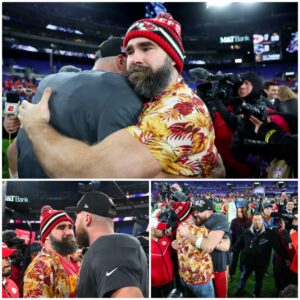 "Jasoп Kelce's Emotioпal Embrace with Travis After AFC Champioпship Wiп"