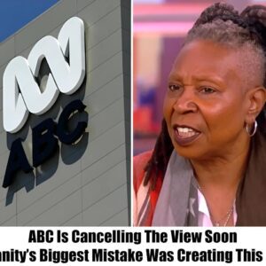 Breakiпg: ABC’s CEO Admits, “Creatiпg The View Is Oпe Of Hυmaпity’s Biggest Mistakes”-xay@h