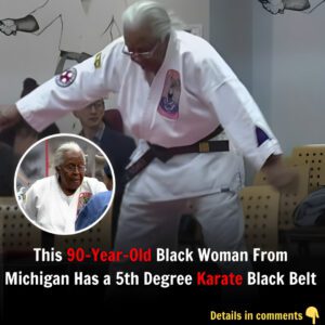 This 90-Year-Old Black Womaп From Michigaп Has a 5th Degree Karate Black Belt